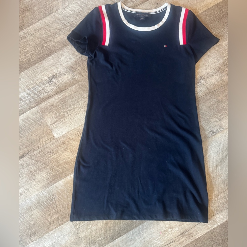 Tommy Hilfiger XS midi t-shirt dress, navy with red and white trim detail